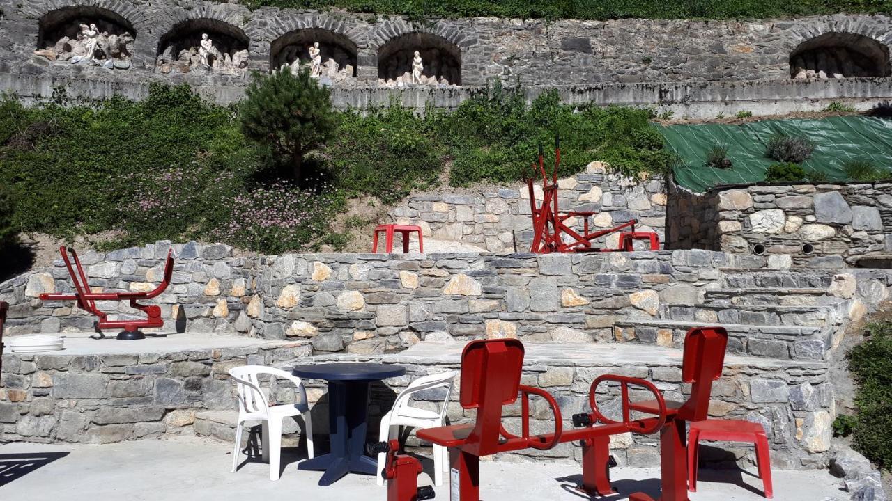 Hotel Les Chalets Brides-les-Bains Kültér fotó